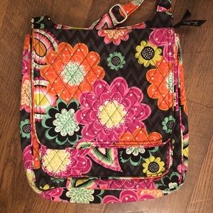Vera Bradley Mail Bag